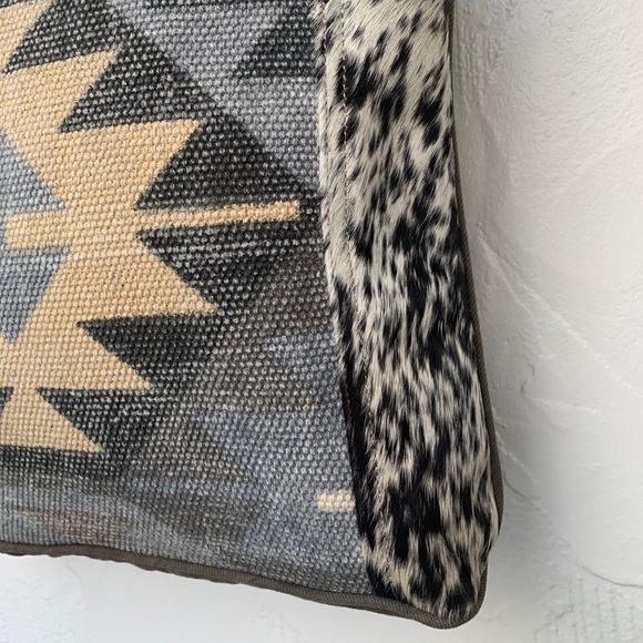 Last 1 New Amazing Boho Tote Handbag w/Leather - Picture 4 of 5